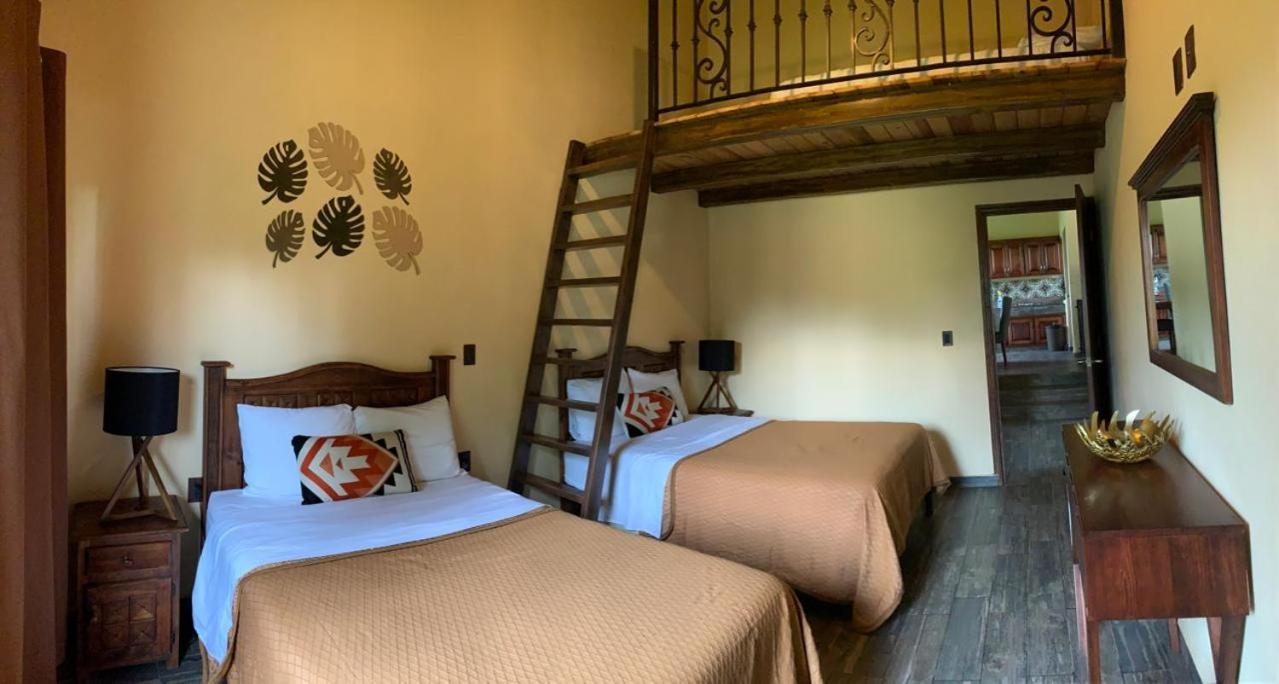 Cabana No.2 Puerta Del Bosque Mazamitla. 外观 照片